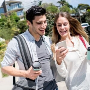 redes sociales en parejas