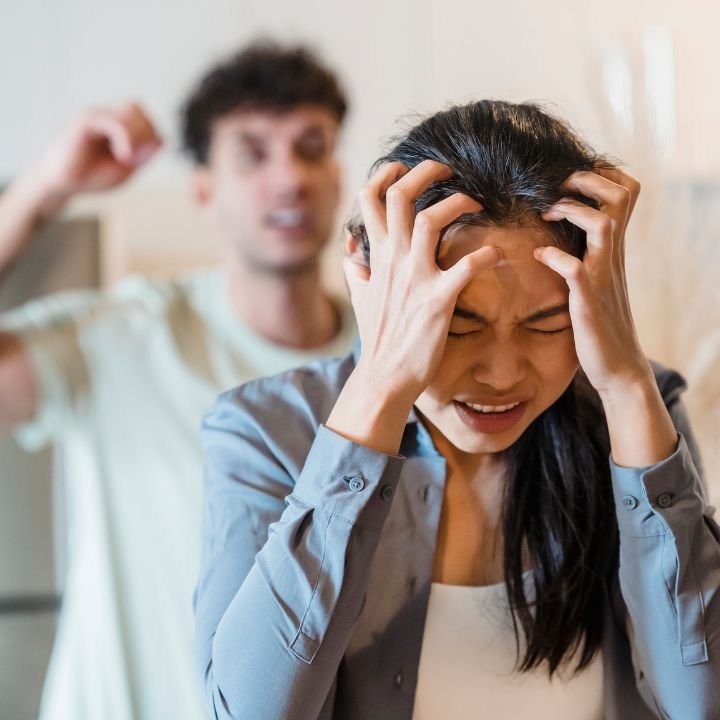 Invalidación emocional como abuso