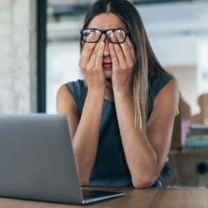 porque me siento débil y sin fuerzas y con sueño